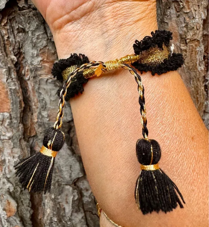 Bracelet manchette fils tissés lins réglable pompons médaille acier de la marque habaha Paris - photo numéro 11