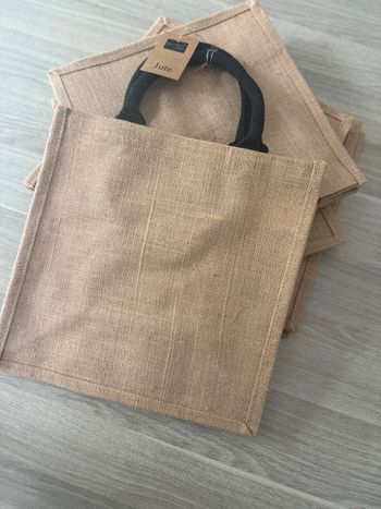 Lot de 5 sacs en toile de jute