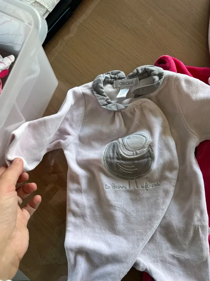 Lot pyjama velours fille 1 mois 54 cm - photo numéro 3