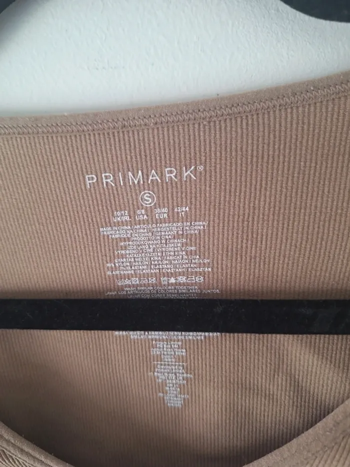 Crop top Primark - photo numéro 2