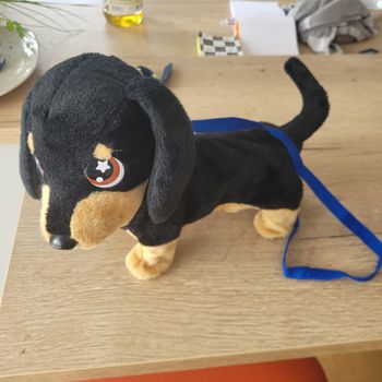 Animagic chien Waggles