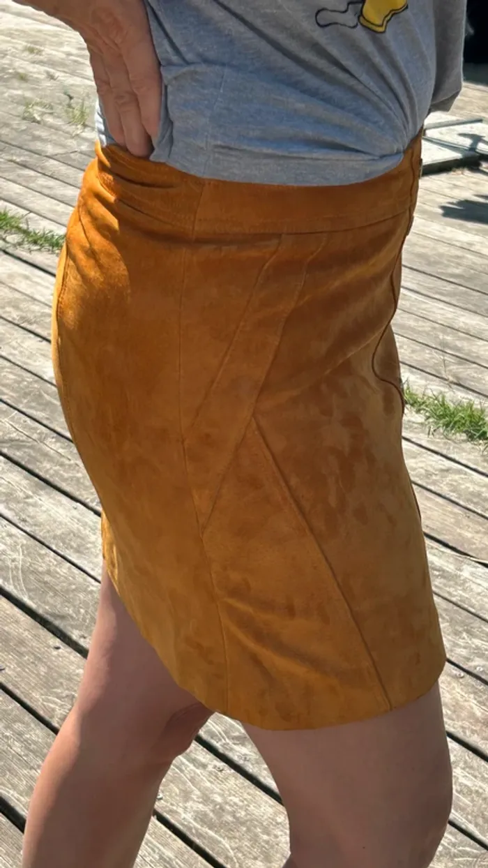 Jupe ONLY en cuir - photo numéro 2