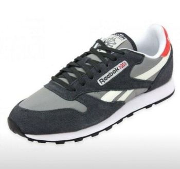 Basket Reebok Taille 39 Neuf et Authentique