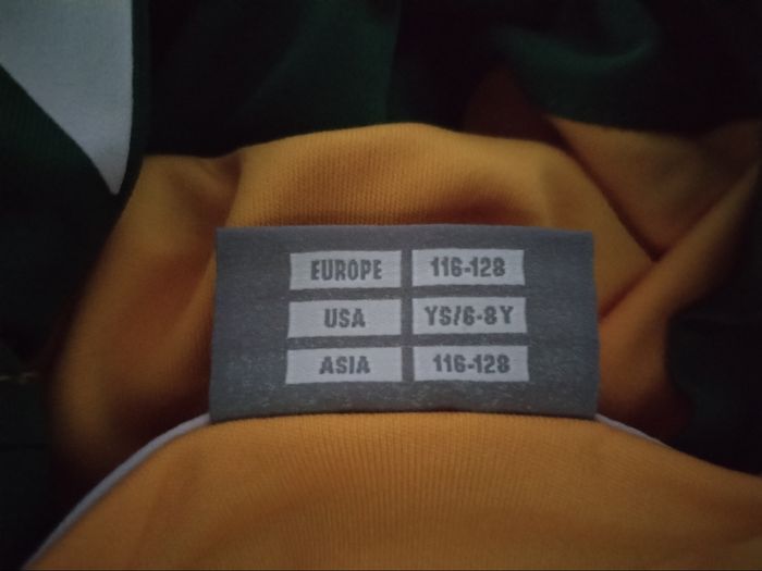 Haut manches longues "Hummel" 6/8 ans neuf - photo numéro 7