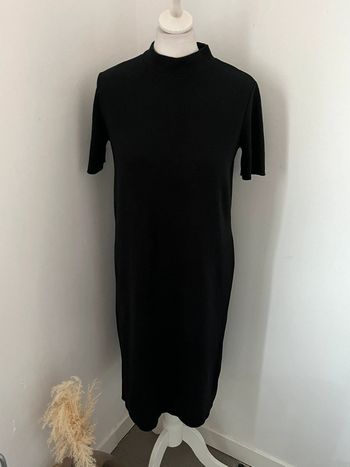 Robe noire en lainage Zara M