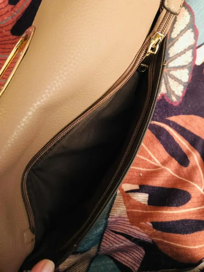 💛🍁Sac bandoulière Parfois jaune ocre doré automnal Crossbody bag golden ochre for autumn 🍁💛 - photo numéro 9