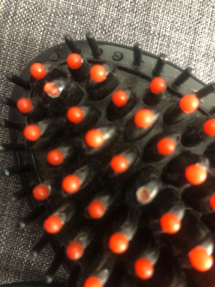 Brosse chauffante lissante - photo numéro 6