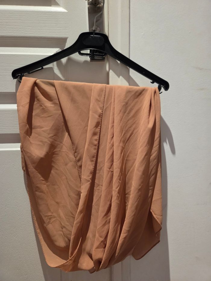 Lot de 2 foulard caramel et noir legerement en transparence - photo numéro 3