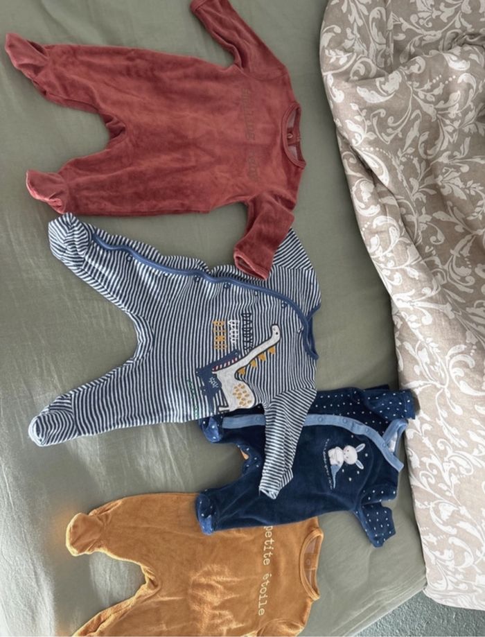 Lot pyjamas garçon