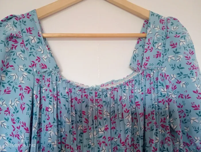Robe longue turquoise - photo numéro 5