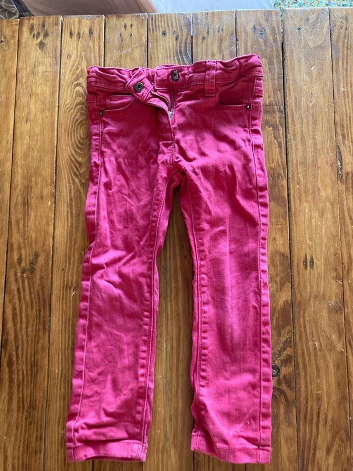Jeans 4 ans ajustable