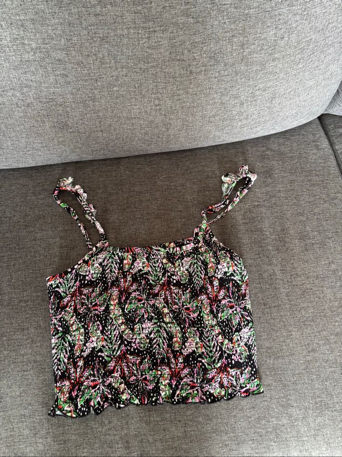Haut courte Taille 40