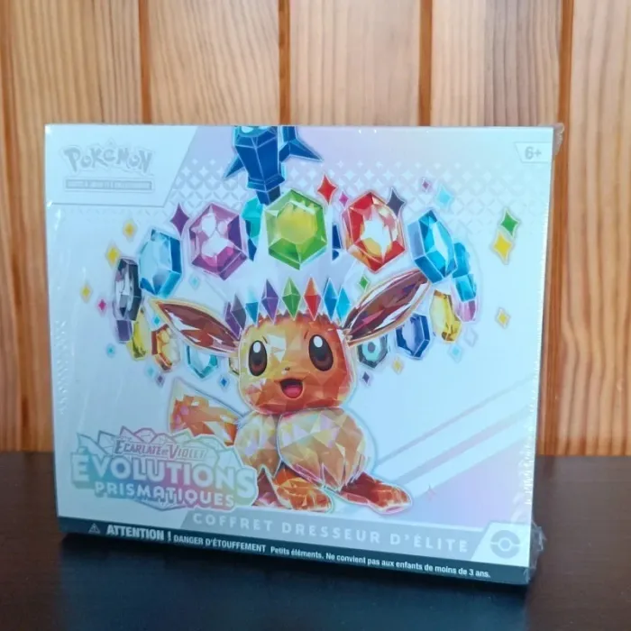 ETB EV8.5 Evolustions Prismatiques Pokémon