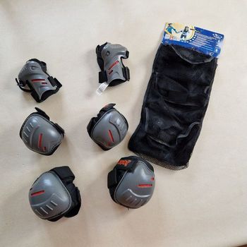 Set de protection genoux coudes et poignet