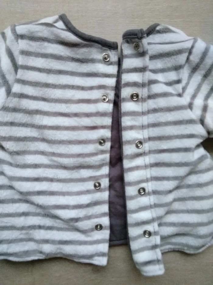Pull ou sur pyjama, taille 6 mois - photo numéro 4