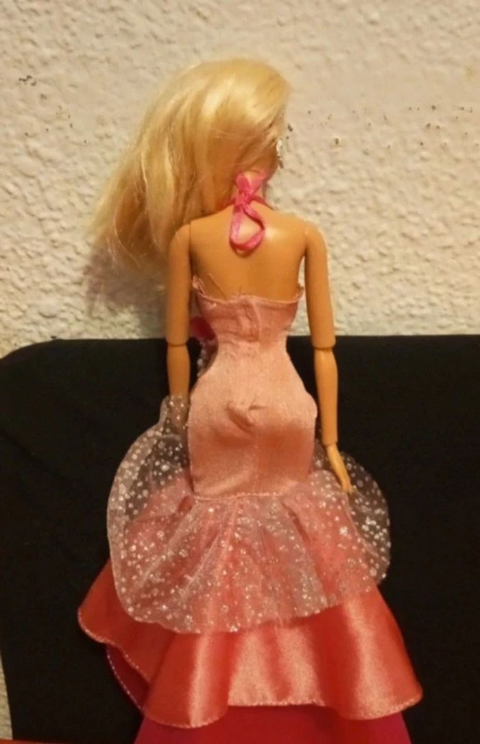 Barbie Fashionistas robe de soirée rose - photo numéro 7