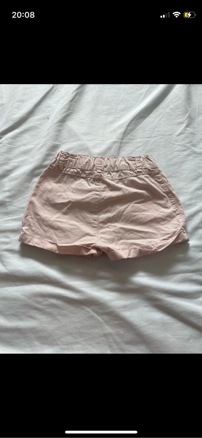 Short très léger - photo numéro 2