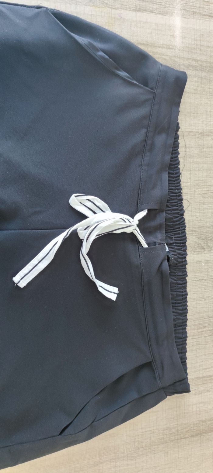 Pantalon noir U Collection T50 femme 🖤 - photo numéro 2