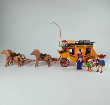 Playmobil Diligence, chevaux et sa famille