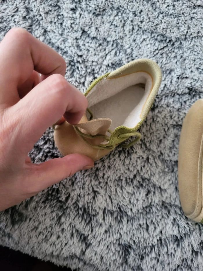 Chaussons chaussures 6 -9 mois - photo numéro 5