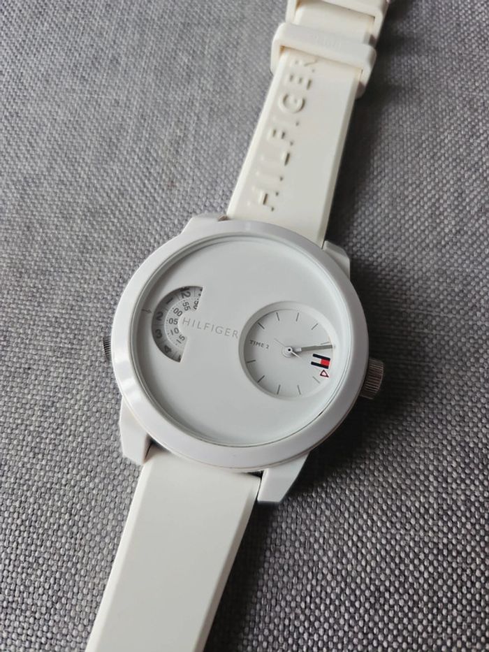🔥Montre Tommy Hilfiger💫 - photo numéro 2