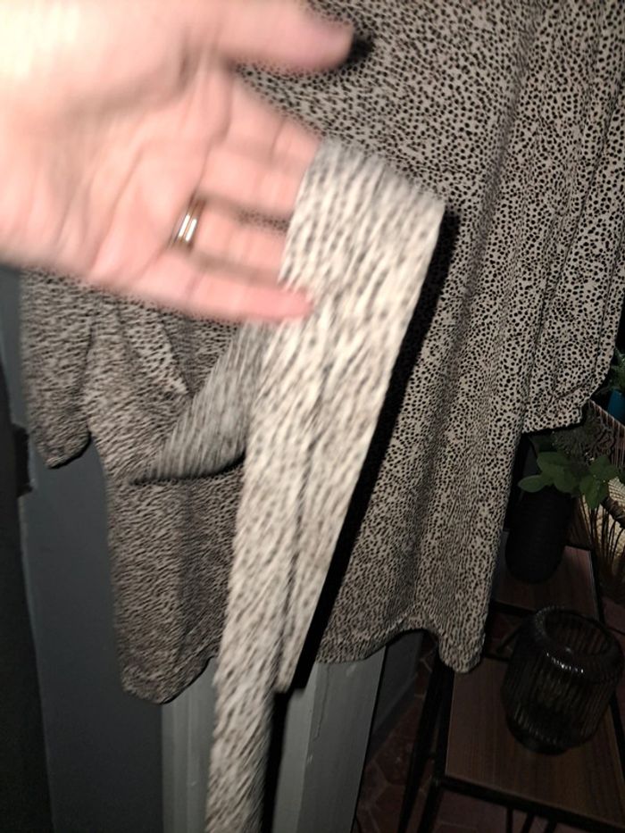 Robe de la marque H&M taille 38 - photo numéro 4