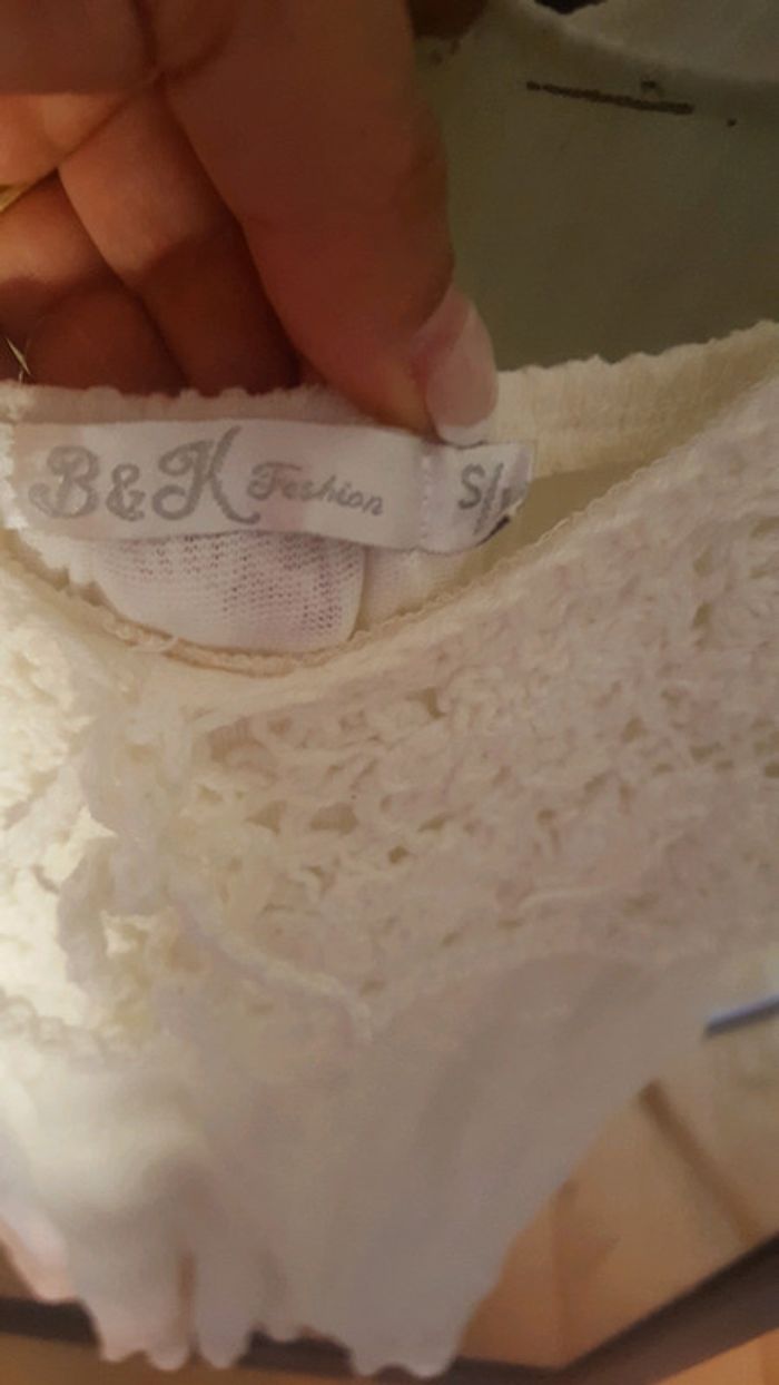 Robe blanche broderie - photo numéro 4