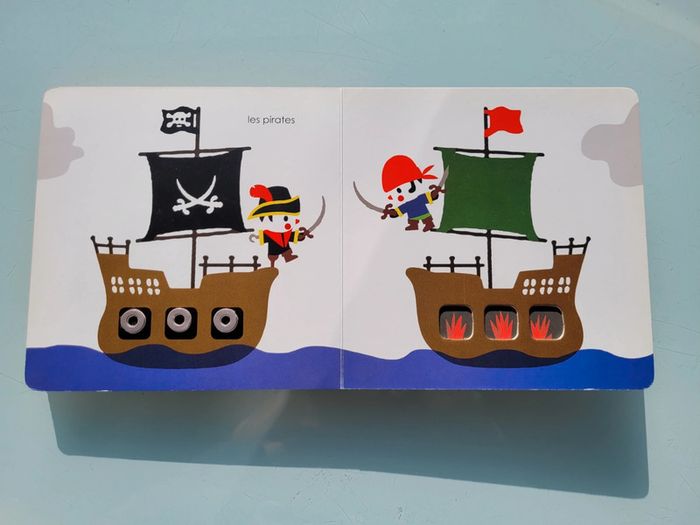 Imagier en relief tout-carton Mes Petits Héros (65) - photo numéro 9