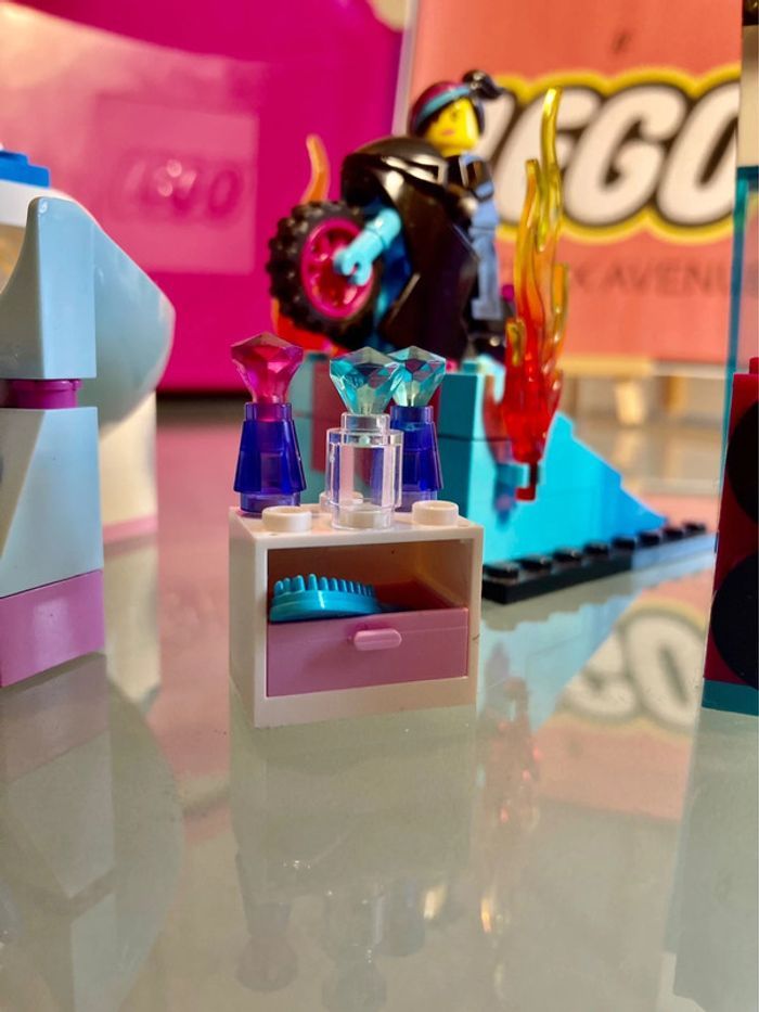 LEGO : Set 70833 The LEGO Movie 2 : La boîte à construction de Lucy - photo numéro 8