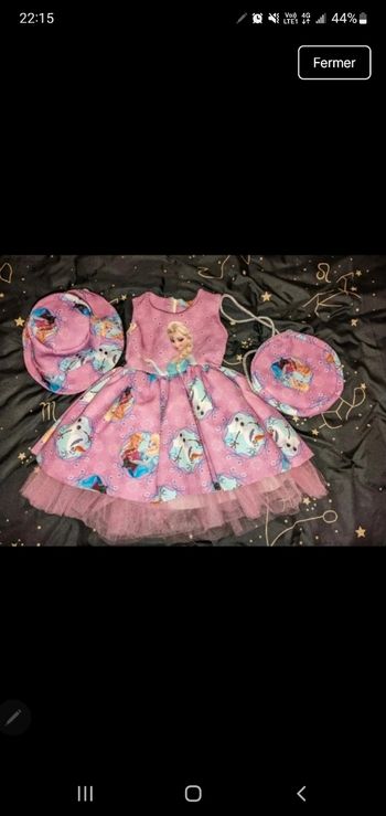 Robe reine des neiges avec sac et chapeau
