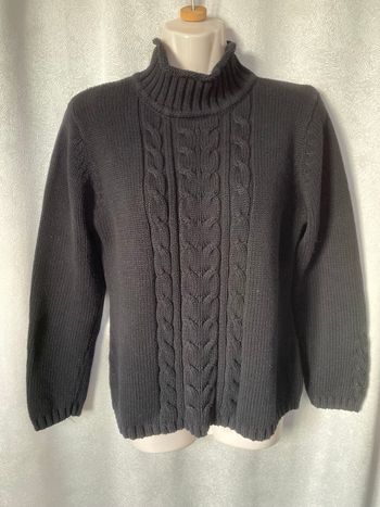 Pull noir torsades taille 4 Zamba