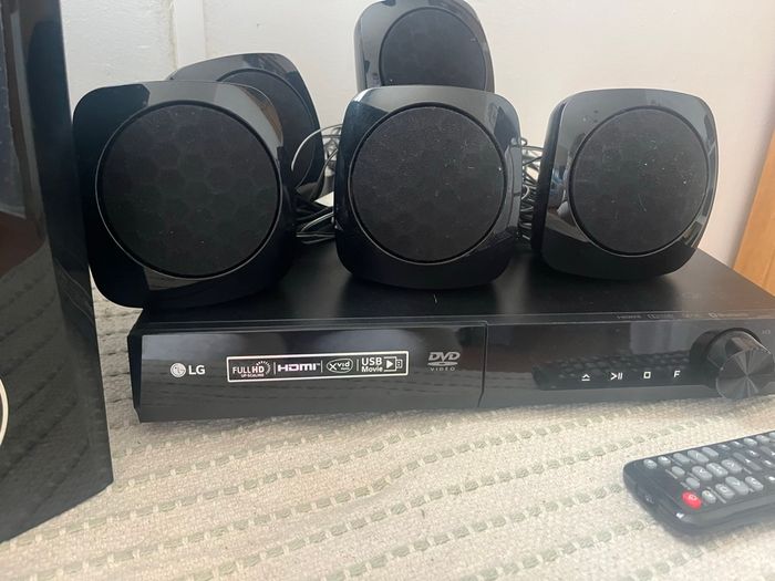 Home cinéma LG - photo numéro 3