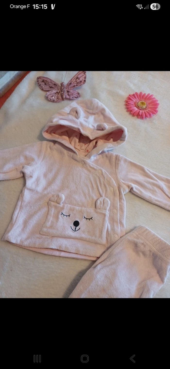 Ensemble bébé taille 3 mois - photo numéro 1