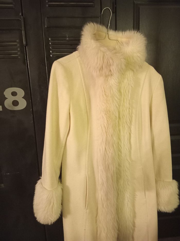 Manteau blanc d hiver