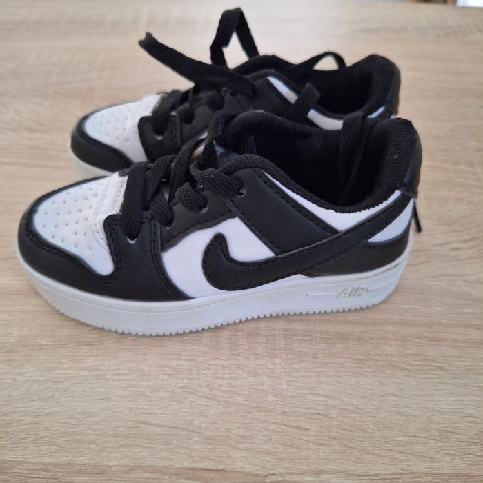 Baskets nike - photo numéro 2