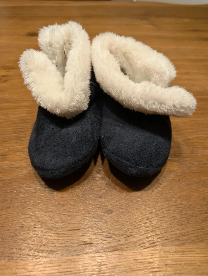Chaussons fourrés 25 - photo numéro 2