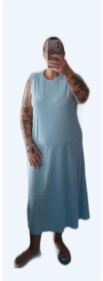 Très jolie robe longue d'été femme T U 