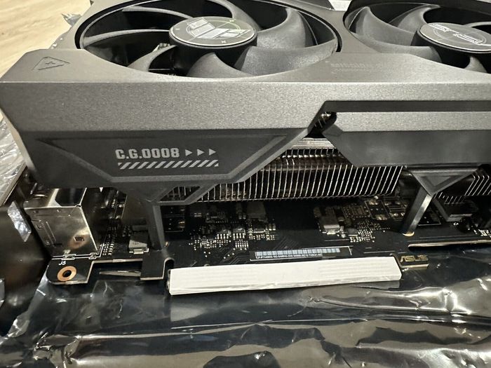 TUF GAMING GEFORCE RTX 4080 - photo numéro 5