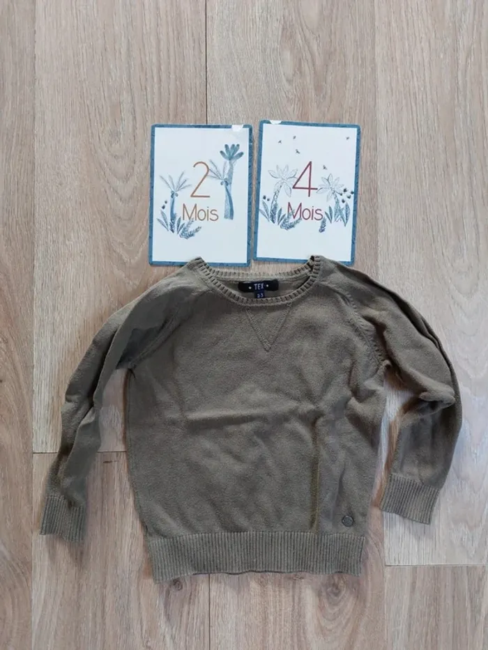 Pull fin kaki taille 2-3 ans