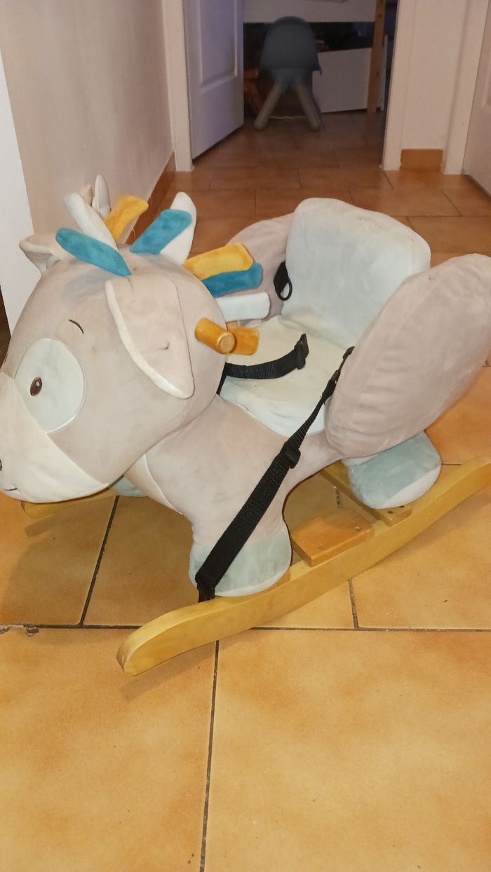 Cheval à bascule - photo numéro 2