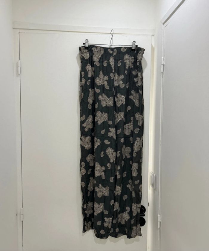 Pantalon taille M - photo numéro 2