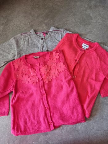 3 gilets 6 mois fille