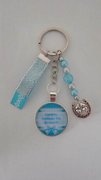 Cadeau ma fille, porte clé message " meilleure fille du monde "