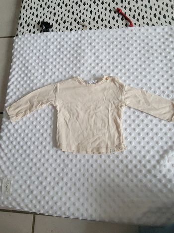 T-shirt manches longues ZARA 3-6 mois (68 cm) Crème/Beige – Look mixte
