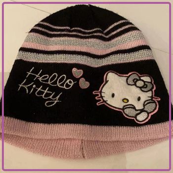 🌟🌟bonnet hello kitty taille 54 cm 🌟🌟