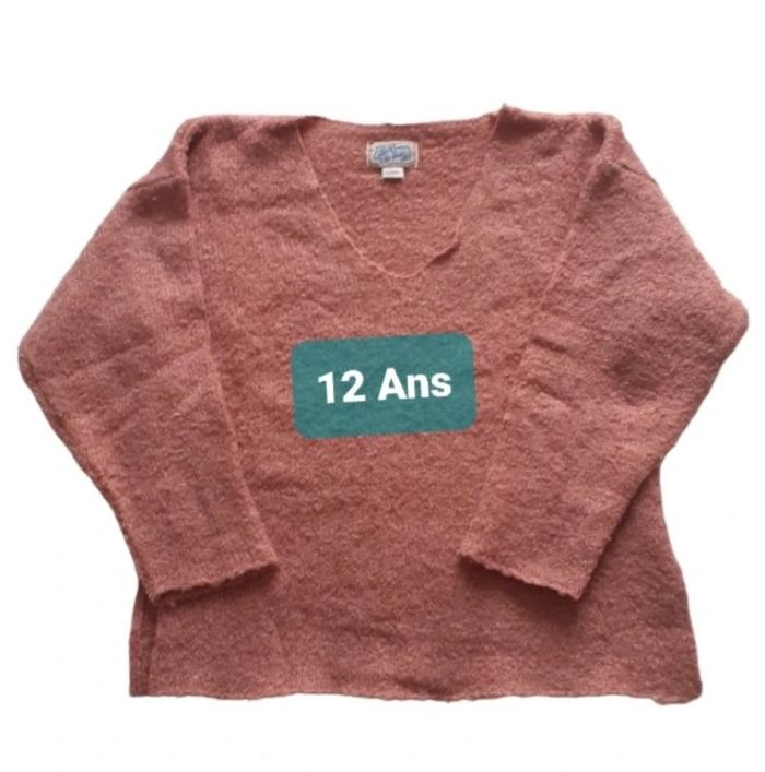 Joli pull chaud fillette. 12 ans. She's So Pretty