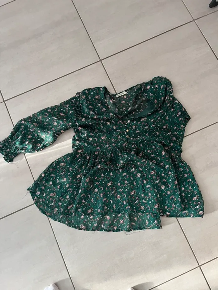 Blouse verte - photo numéro 3