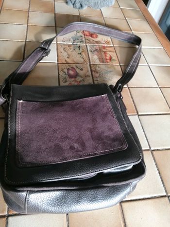 Sac à main marron foncé