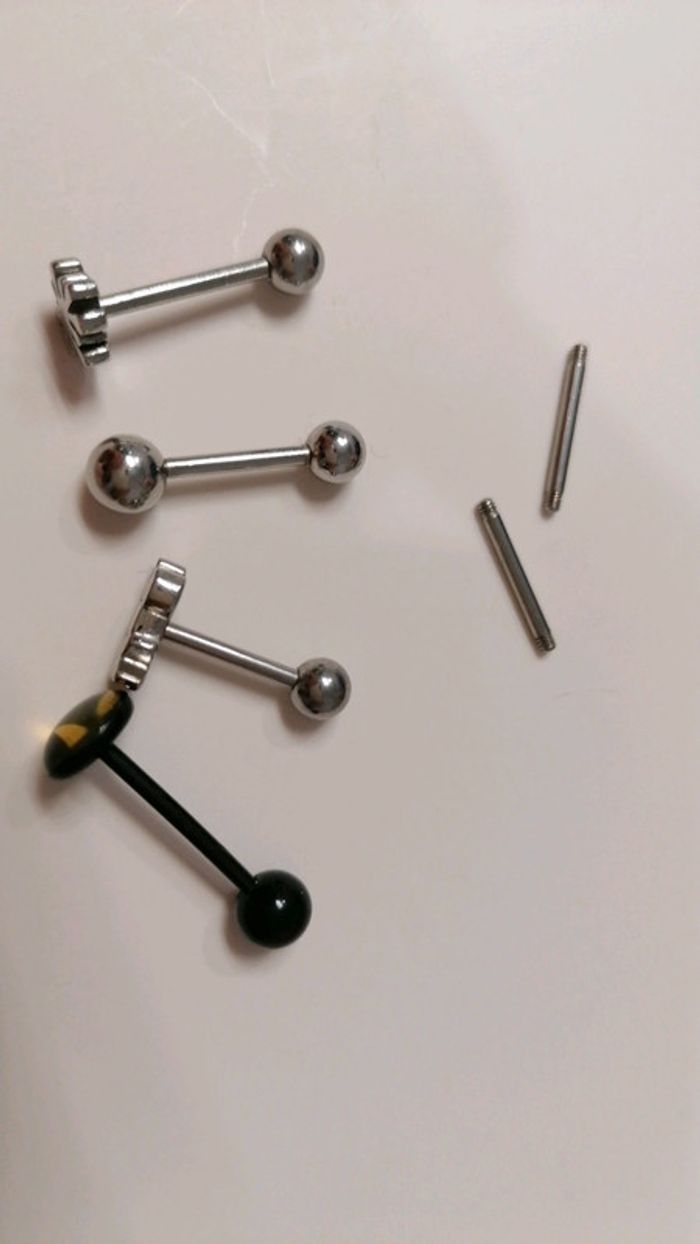 Piercing langue titane - photo numéro 4