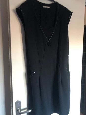 Robe Elora